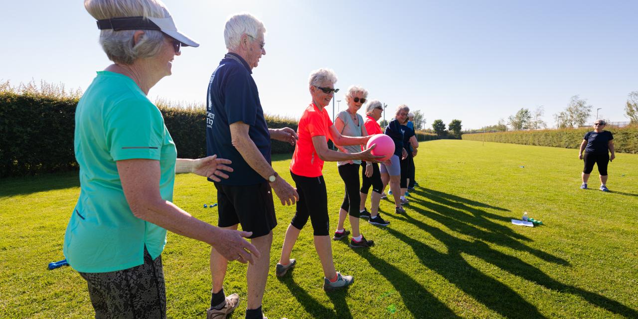 Vitality Club: samen buiten bewegen zonder betaalde professionals