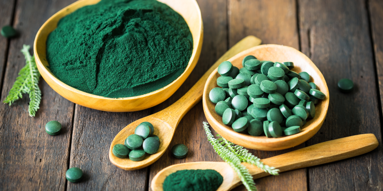 Wat zijn de effecten van chlorella en spirulina op onze gezondheid?